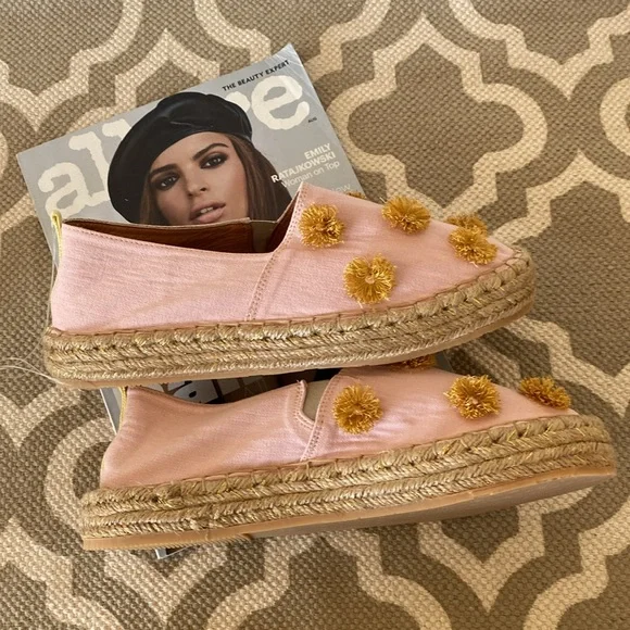 “Silvia Cobos” SC Soil Leather flat mocasines/espadrilles; size 8; NWOT/no box - Picture 4 of 6